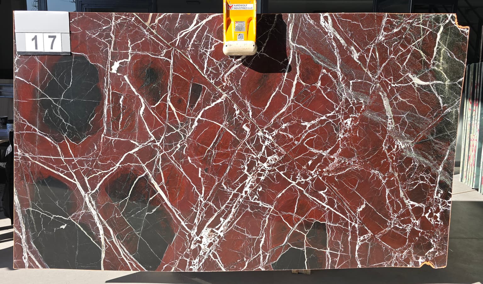 RL 179 Polished marble slab