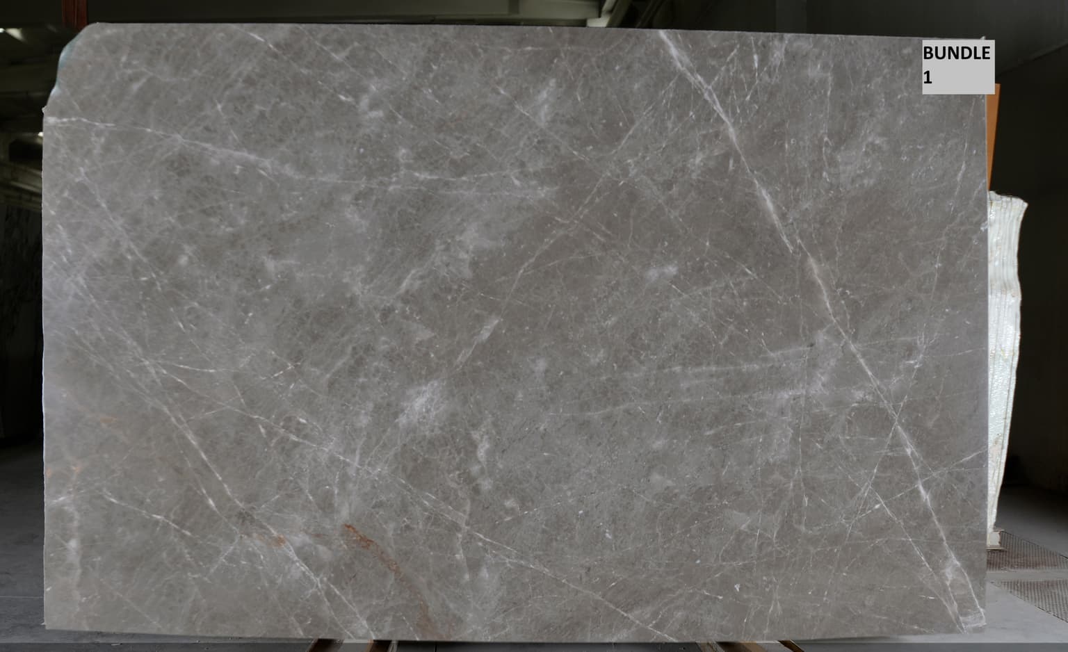 KANSAS GREY 1063 Polished marble slab