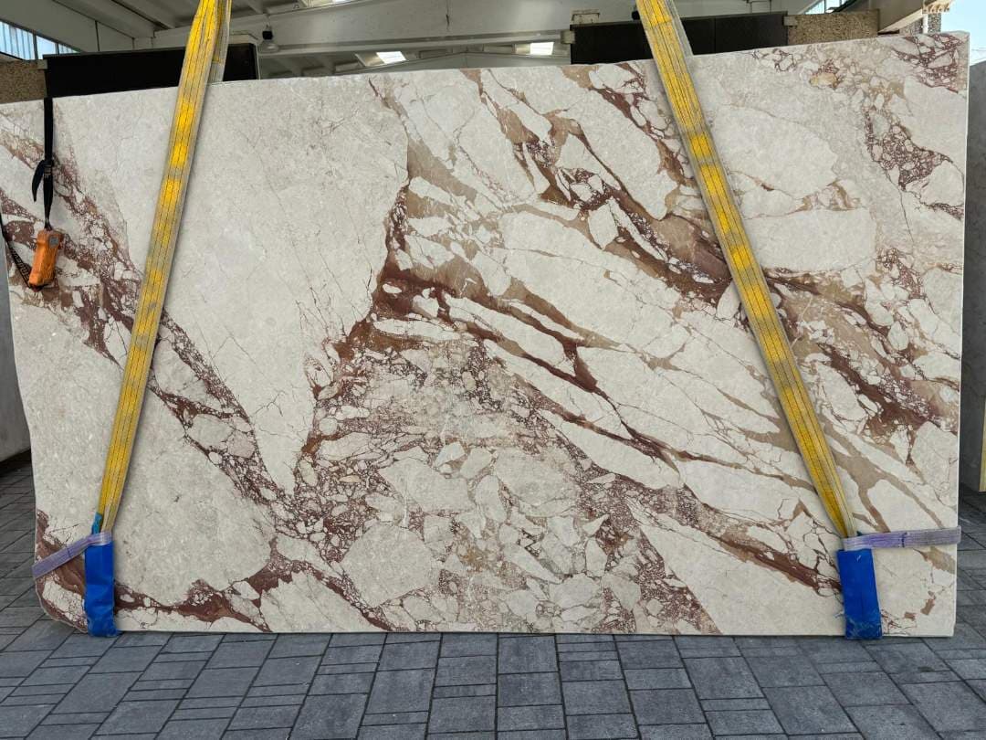 Bellissimo Diana Polished marble slab