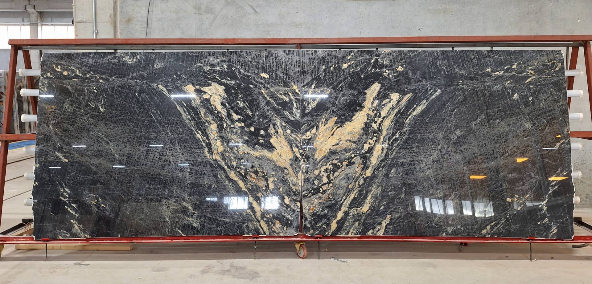 Nero Picasso Polished marble slab